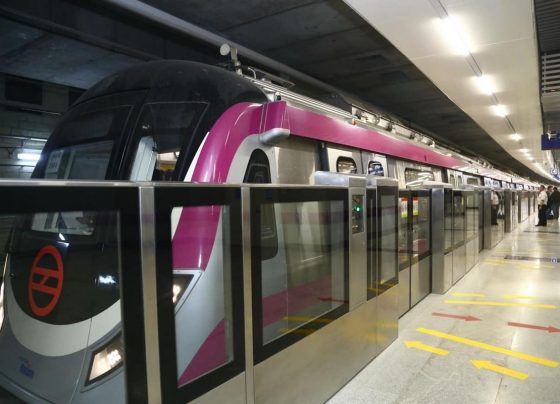 Delhi Metro,Delhi Metro Rail Corporation,DMRC,Delhi Metro resumption,Delhi Metro Guidelines,Delhi Metro News, Delhi CM,Delhi Chief Minister,Arvind Kejriwal