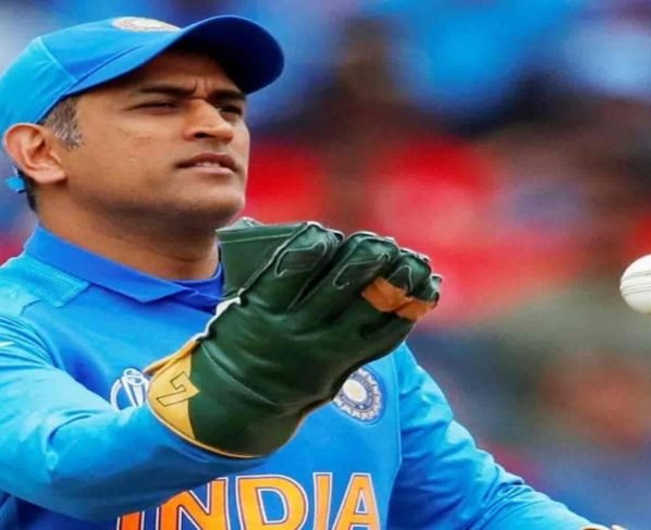 Dhoni,Cricket,IPL,Indian premier league,Cricket News,MS Dhoni,BCCI,CSK,Chennai Super Kings,MS Dhoni retirement