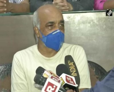 Uddhav Thackeray,Maharastra CM,Mumbai Ex-Navyman Case,Shiv Sena,Shiv Sena Leader,Politics,Politics News