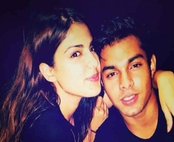 Rhea Chakraborty,Rhea Chakraborty brother,Shauvik Chakraborty,Sushant Singh Rajput,Sushant Singh,Sushant Singh Rajput Case