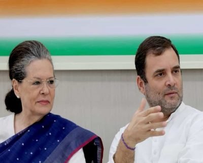 Sonia Gandhi,Congress President,Mahatma Gandhi,Father of the Nation,Former Prime Minister,Lal Bahadur Shastri,Rahul Gandhi,Priyanka Gandhi,Prime Minister of India,PM Modi