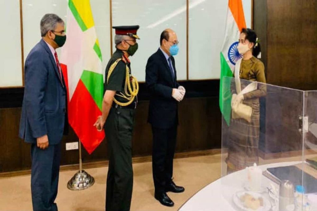 Indian Army chief,Indian Army chief General,MM Naravane,Harsh Shringla,World News,India-Myanmar