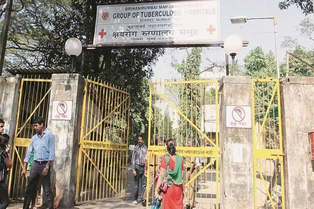 Mumbai: Missing for 14 days, COVID patient found dead in hospital toilet