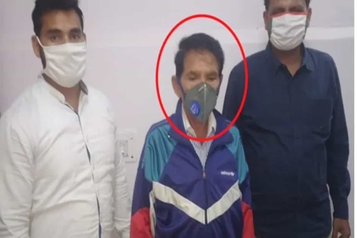 Retired Delhi school principal arrested for duping job aspirant of Rs 18 lakh
