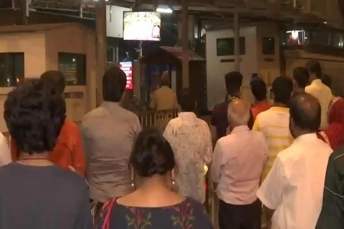 Places of worship reopen in Maharashtra with strict Covid-19 protocols in place