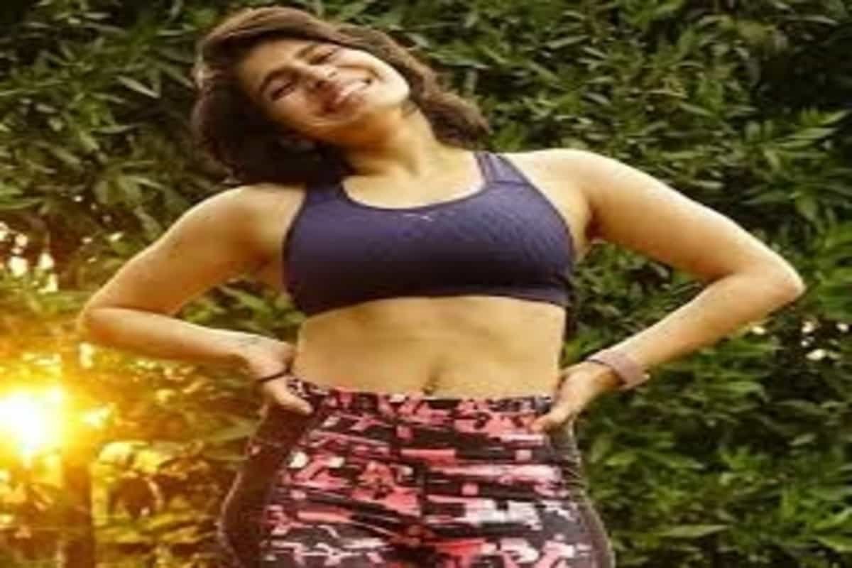 Learn to love yourself: Yoga instructor Natasha Noel