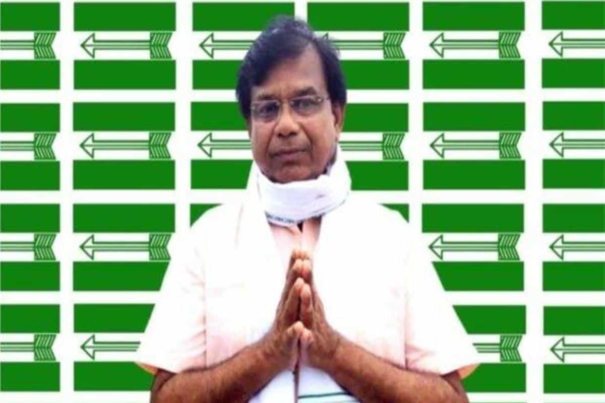 RJD targets Nitish over corruption case against his minister