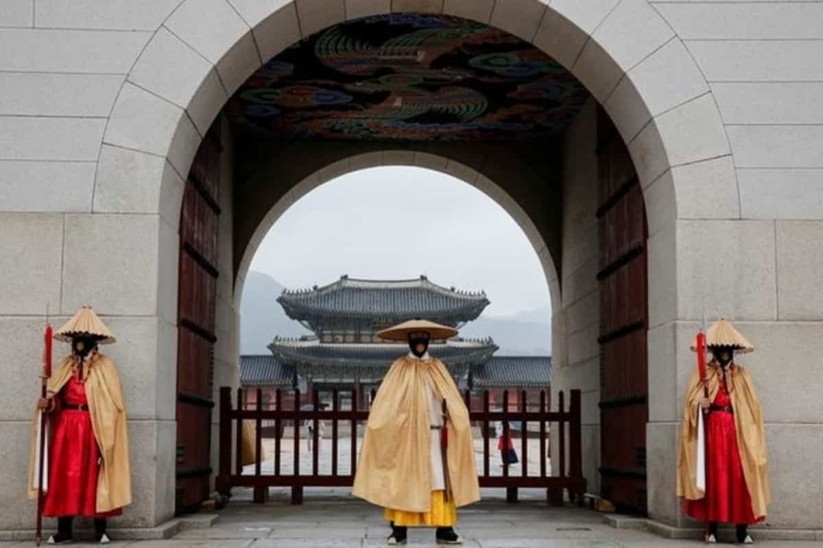 South Korea warns of return to tough COVID measures to fight third wave