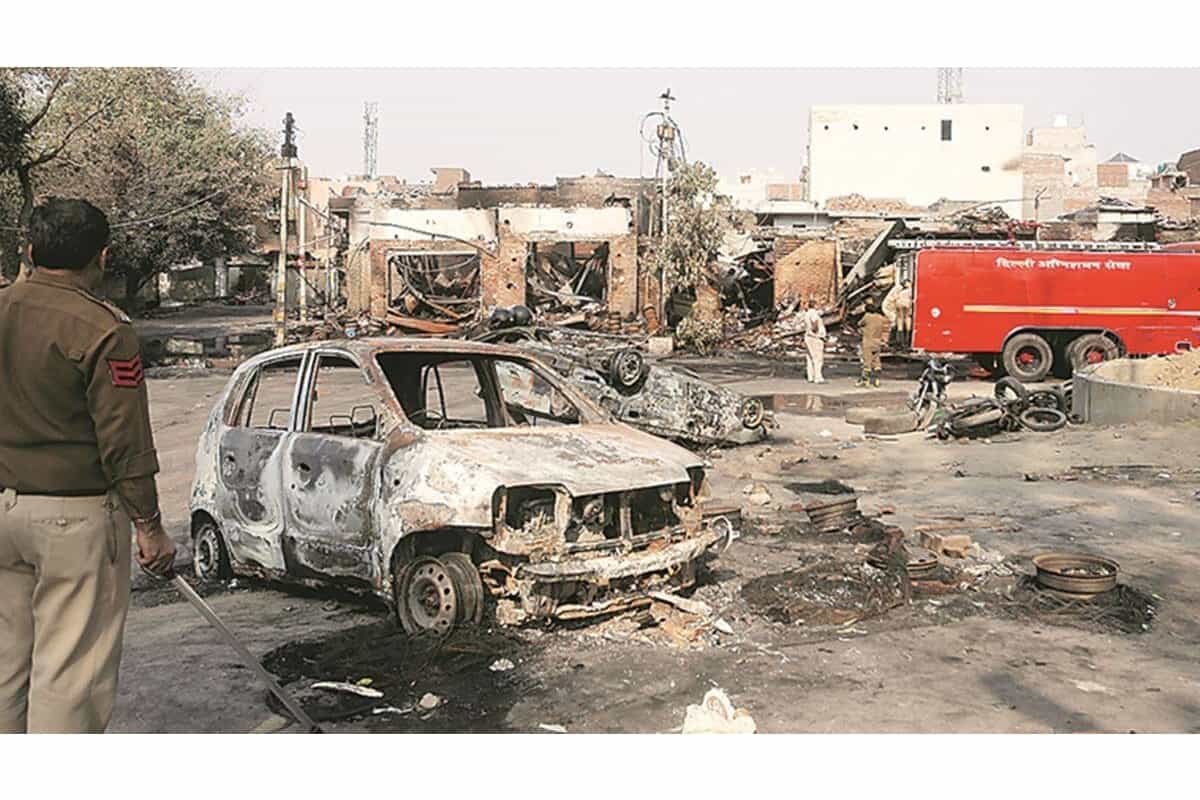 Court orders FIR and probe into a riots complaint which Delhi Police had shelved