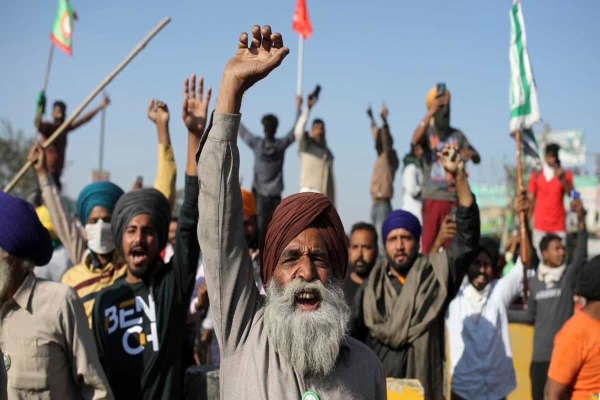 Farmers’ protest: In Delhi, Congress lends hand; in Punjab, its fingers crossed