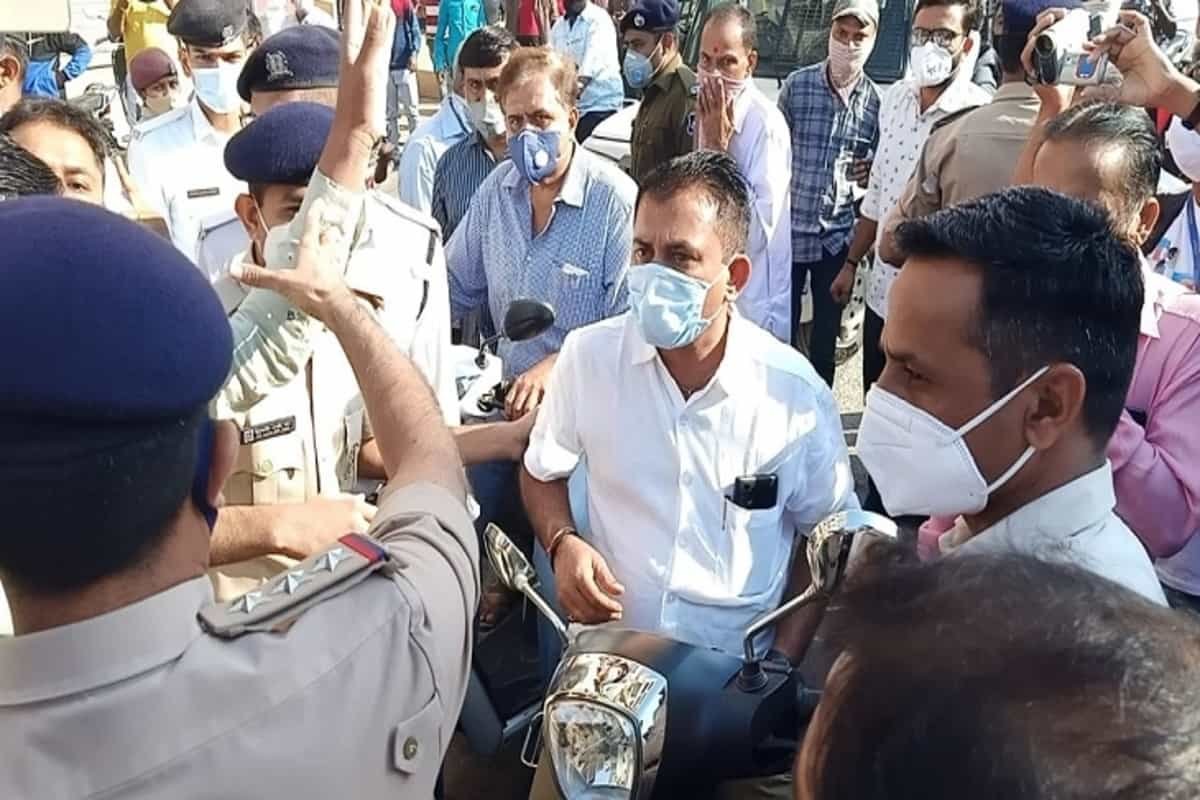 Bharat bandh: Several Congress leaders detained in Gujarat