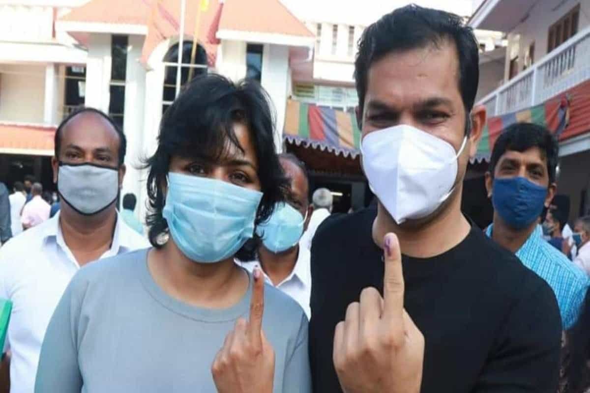 Kerala records 15% turnout in first 2 hours of second phase of local body polls