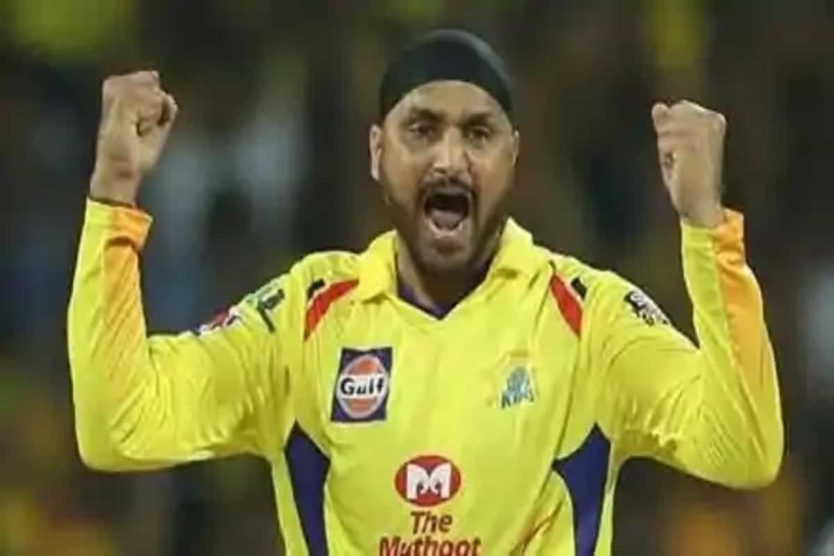 India vs Australia: ‘If he doesn’t learn, someone else will take the slot’, Harbhajan Singh advises Indian youngster to learn from his mistakes