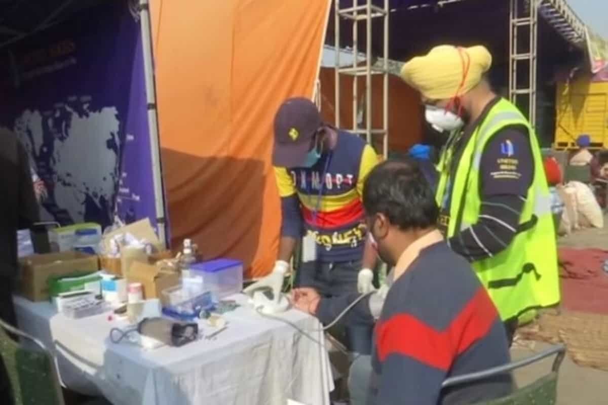 Over 50 medical camps set up for farmers at Singhu border