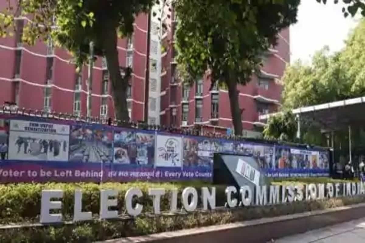 EC team in West Bengal to oversee poll preparedness