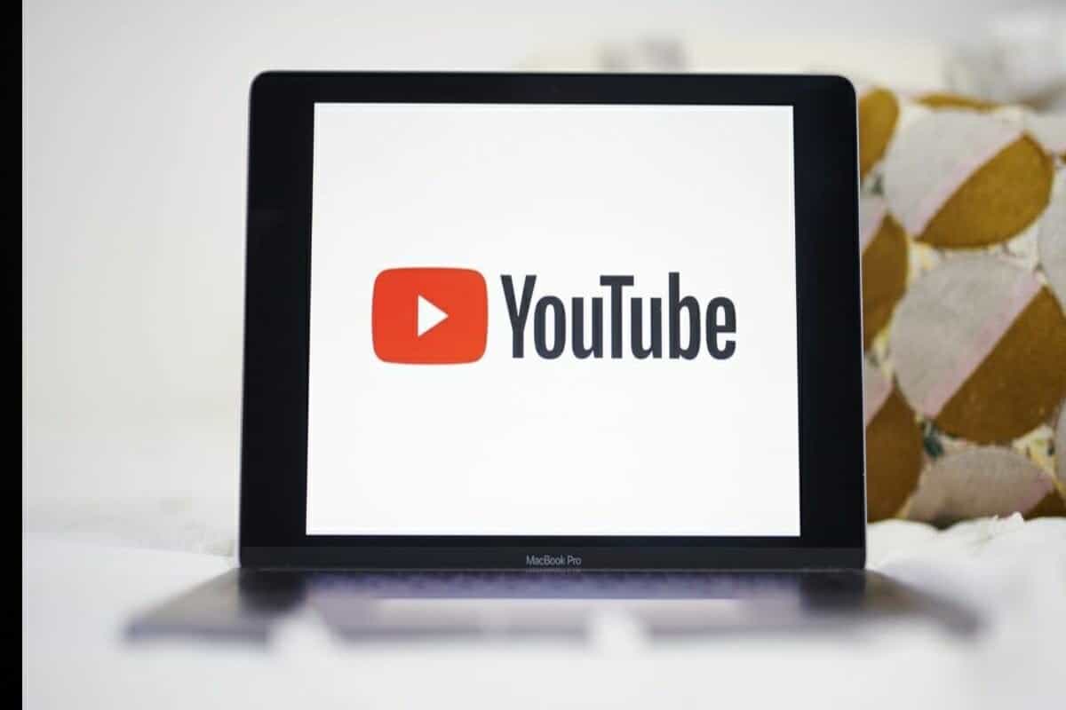 YouTube testing functionality to make downloads easier for Premium users: Report