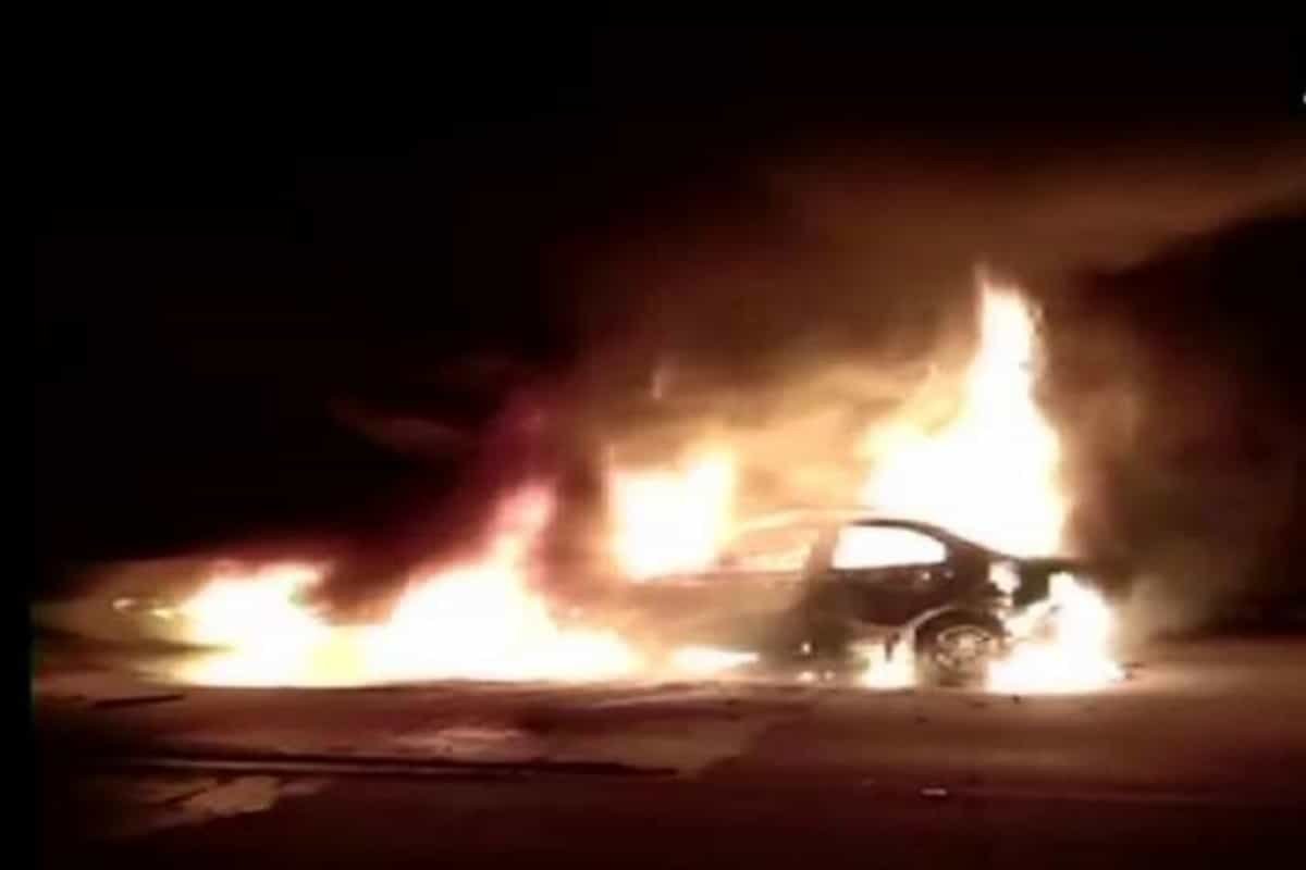 Five burnt alive after container truck hits car on Yamuna Expressway in Agra