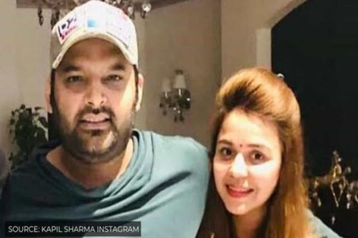 Ajay asks Kapil how Ginni reacts to him flirting with guests on his show