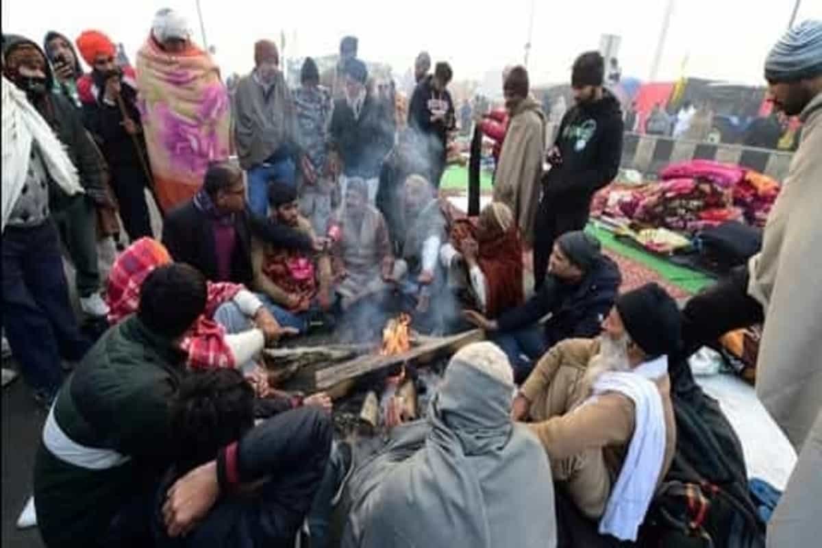 Farmer’s protest: After Tikait’s appeal, more people rush to Ghazipur site