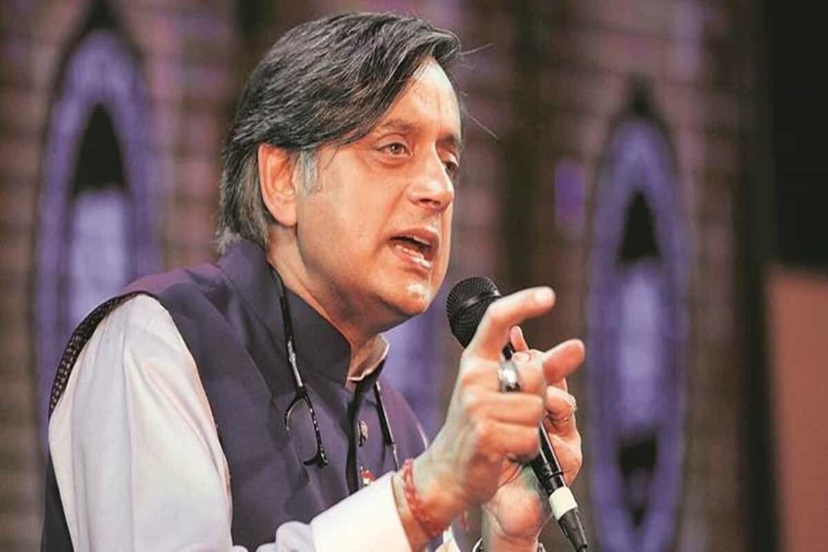 Tractor rally: UP Police book Shashi Tharoor, journalists Rajdeep Sardesai, Mrinal Pandey, Anant Nath and others for sedition