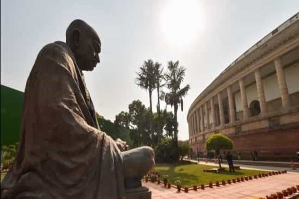 After two days of peace, Opposition fireworks to return in Parliament