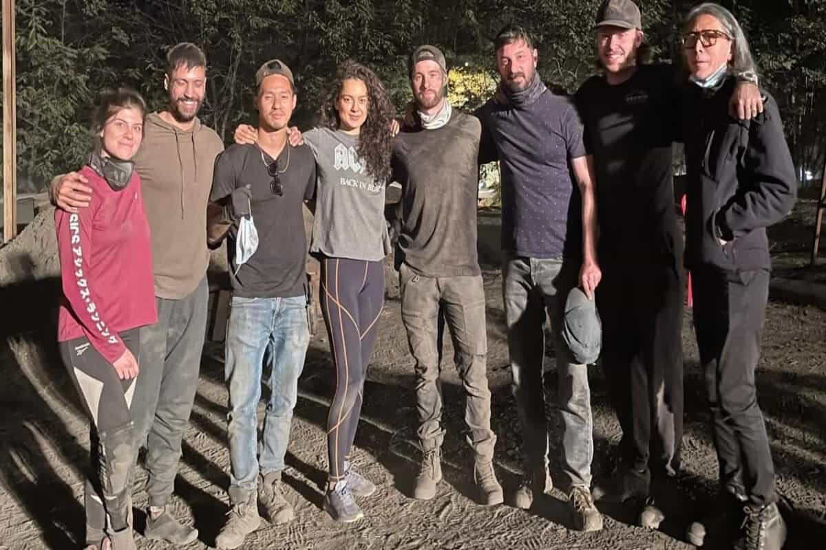 Dhaakad: Kangana Ranaut rehearses for action sequence, appreciates technicians for their hard work