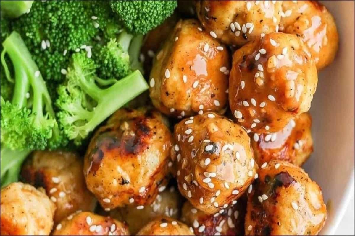 Keep your weeknight dinner mood lit with Orange Chicken Meatballs