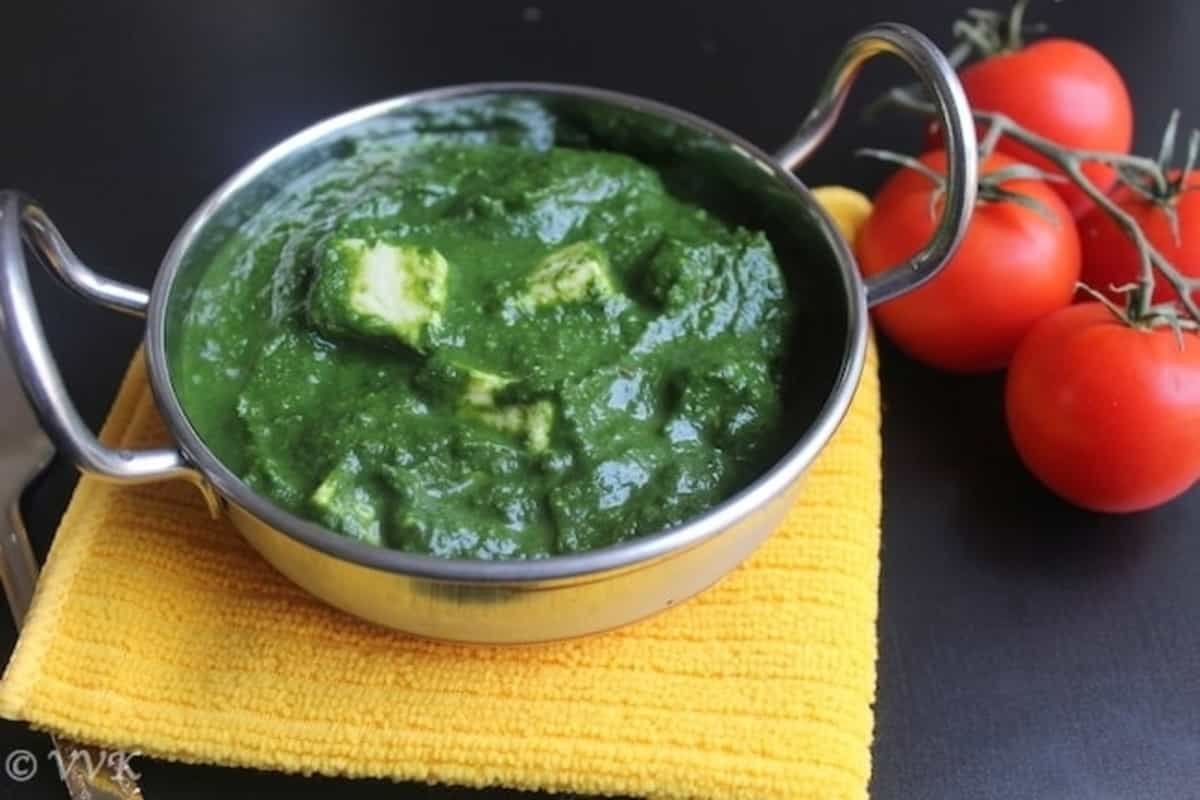 If Popeye came to India, he’d surely binge on this dinner recipe of Palak Paneer