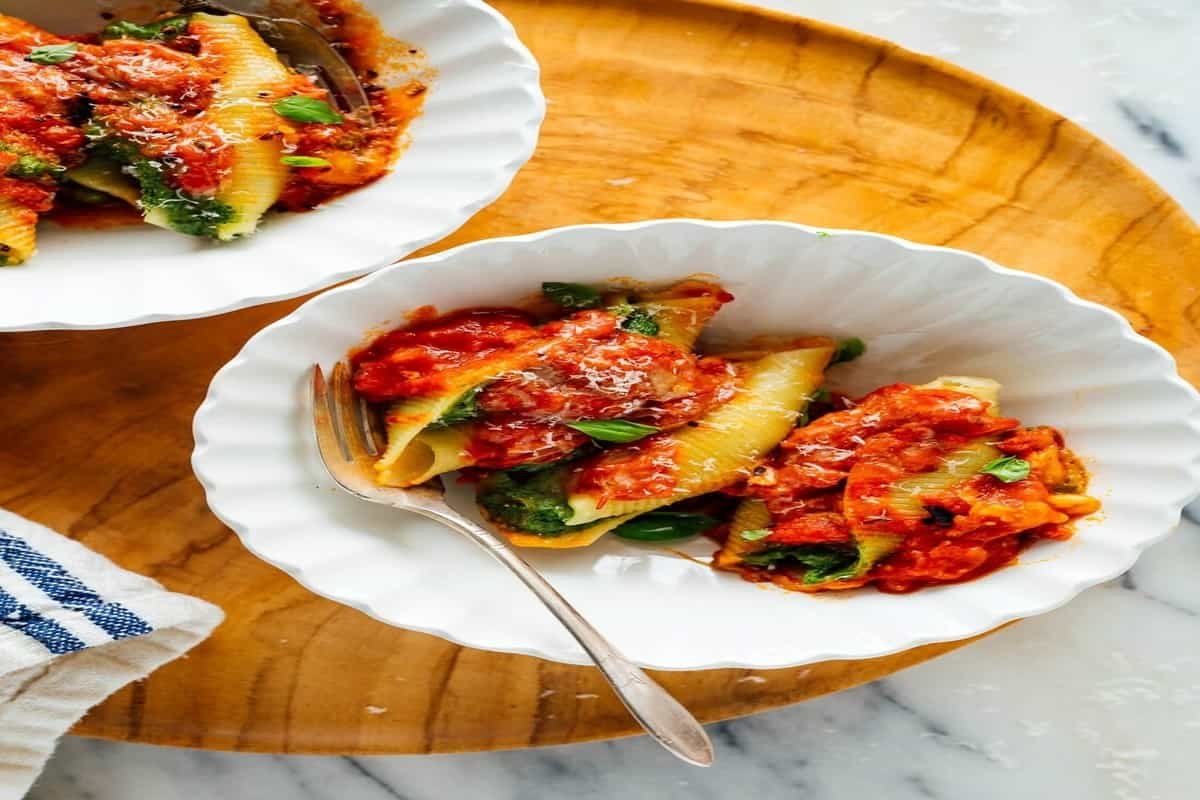 Recipe: These Irish/Italian vegan stuffed shells will leave you drooling