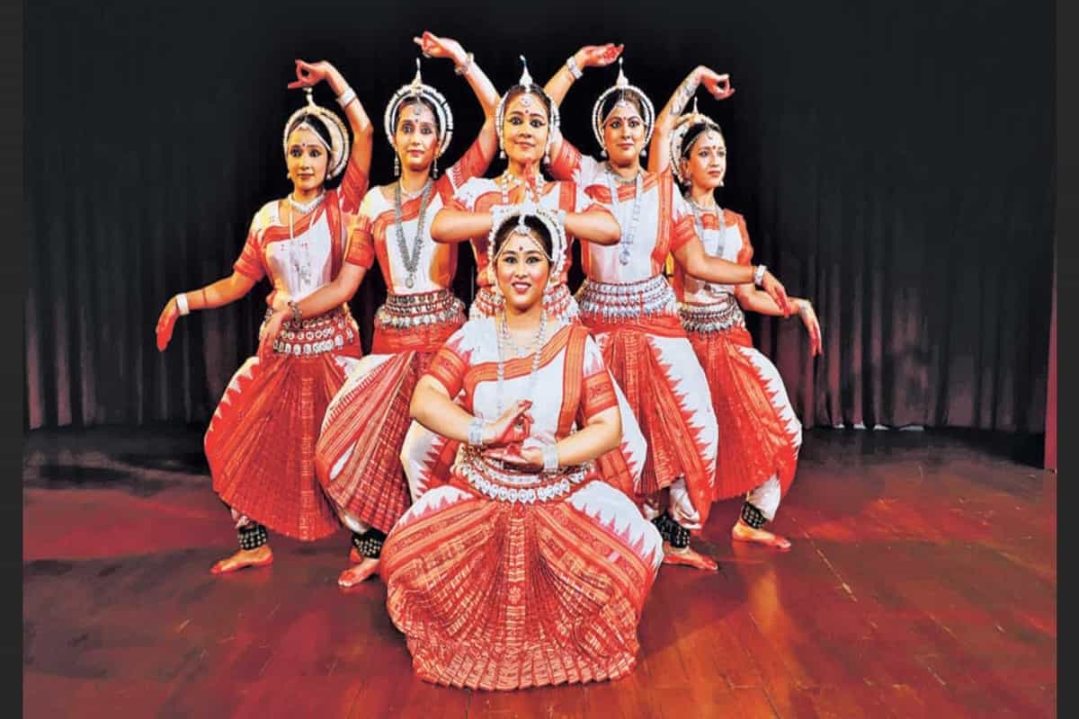 A tribute to the living legend, Guru Mayadhar Raut