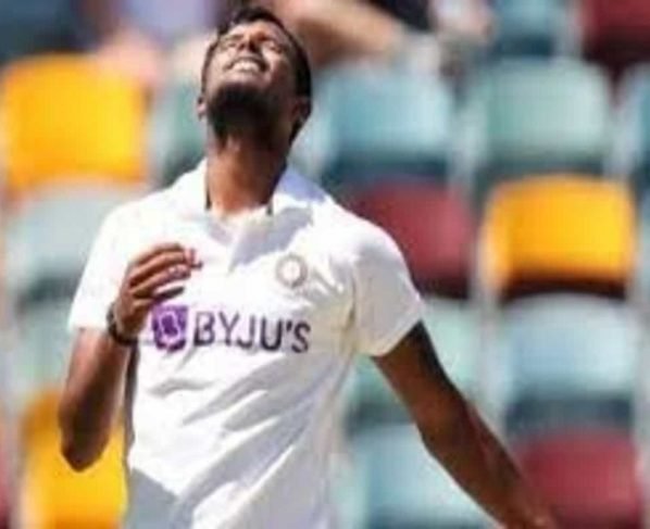 IPL 2021: Dhoni asked me to put a slow bouncer, cutter and it worked: Natarajan