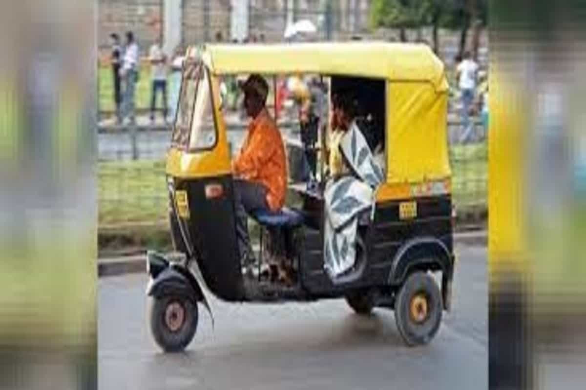 Rickshaw driver, accomplice arrested for molesting woman in Mumbai a month ago