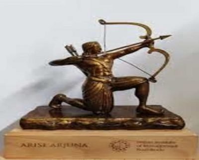 Uthappa gets IIM Kozhikode National Excellence Award