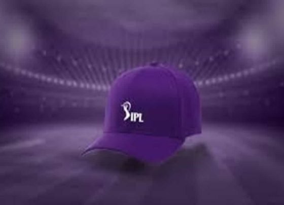 IPL 2021: Top 8 cotendears for Purple Cap