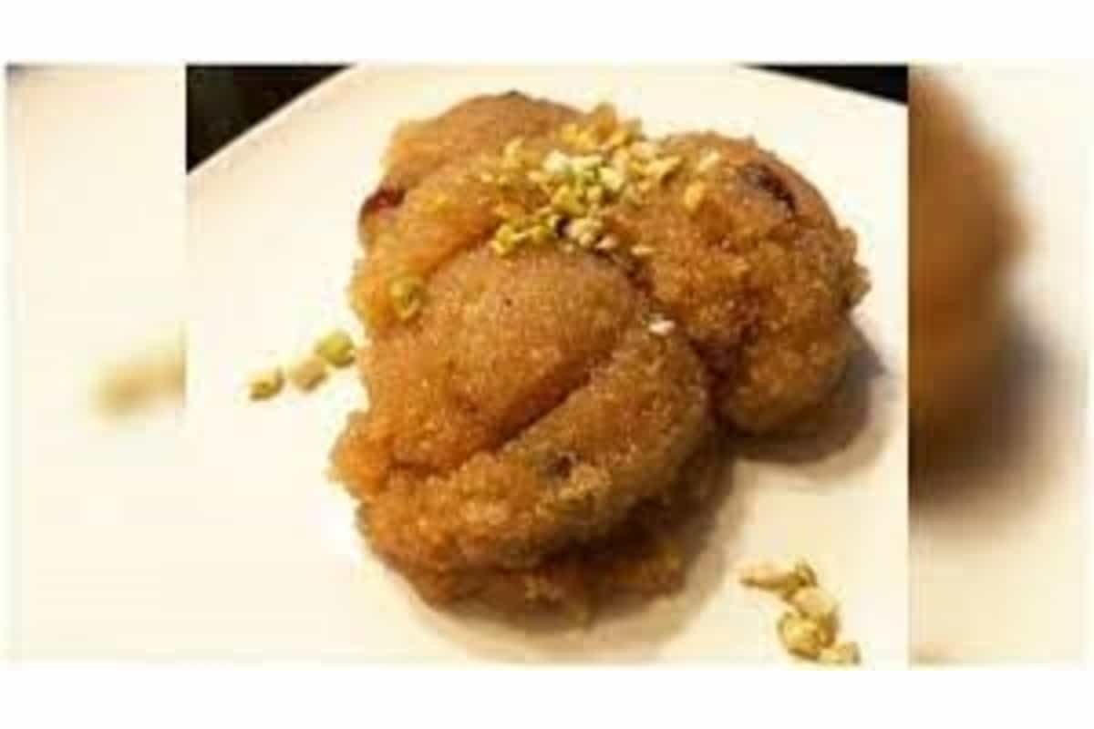 This Baisakhi make delicious Sooji Ka Halwa that tastes divine: Recipe