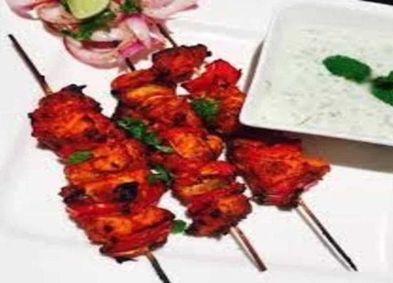 Fish Tikka With Mint Chuntey