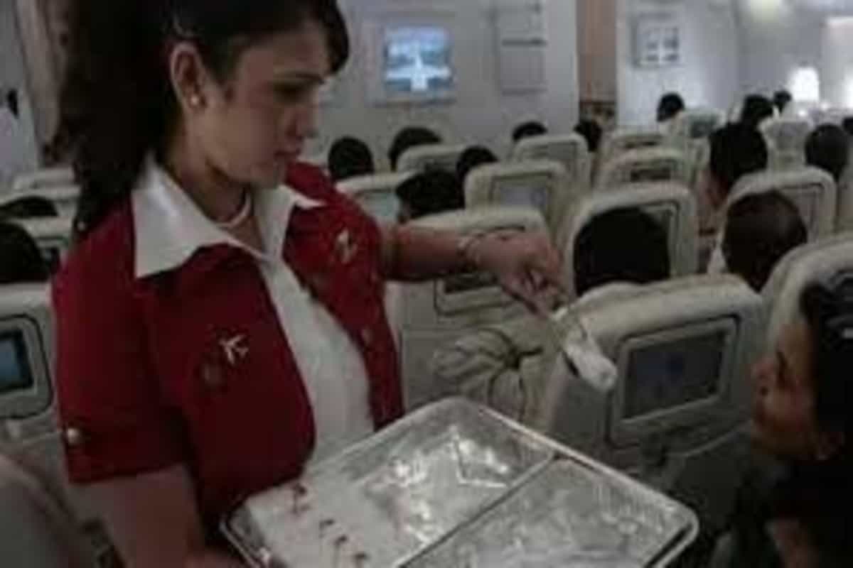 From April 15, meals only on flights with journey time of 2 hours or more