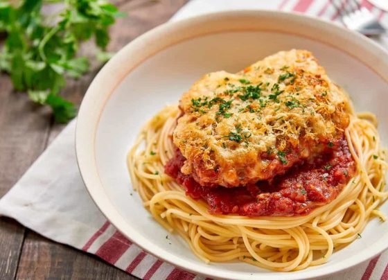 Recipe: Chef Monica Geller aka Courteney Cox whips up savoury Chicken Parmesan