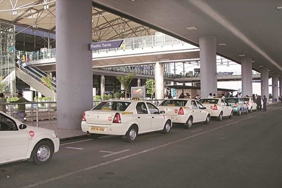 Taxi owners, drivers seek deferment of EMIs as amid curbs in Maharashtra