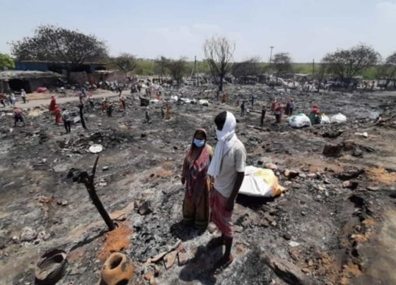 Fire breaks out at slum cluster in Delhi's Paschimpuri; 30 shanties destroyed