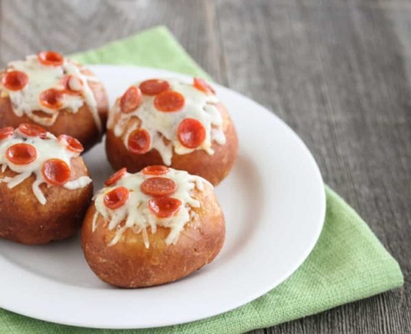 Recipe: This Ramadan, let a large batch of Pizza Doughnuts be the star at iftar
