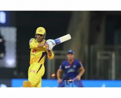'Dhoni can't be leading CSK when batting at No.7': Gambhir