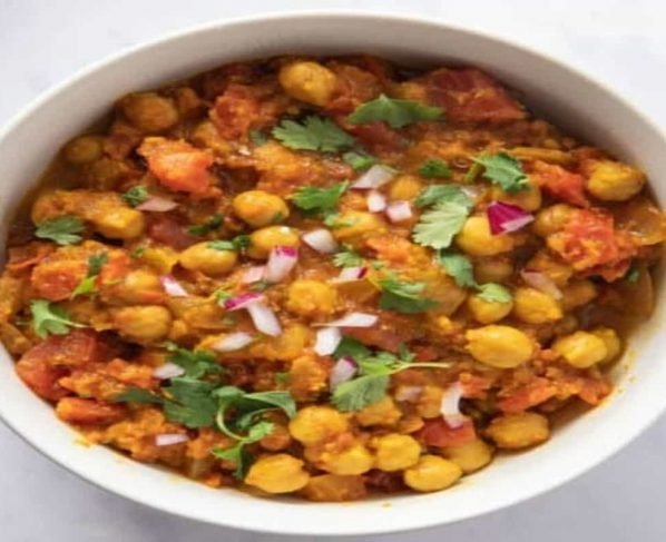 Fasting for Ramadan, Navratri? Replenish your energy with this easy Chana Masala