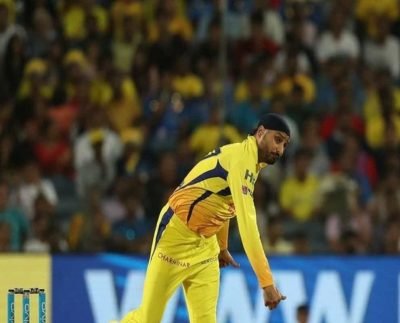 PL 2021: Bowlers who have bowled most dot balls in an IPL inning