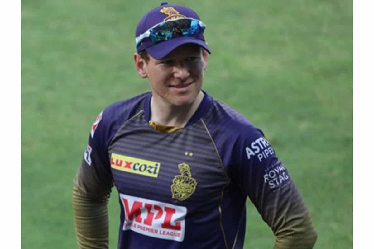 IPL 2021: KKR Captain has been fined 12 Lakhs for slow over-rate against CSK