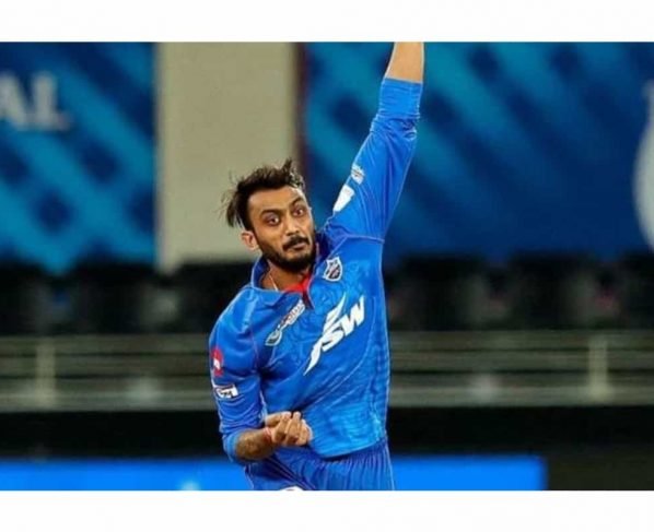Axar Patel recovers from COVID-19, joins DC squad - WATCH