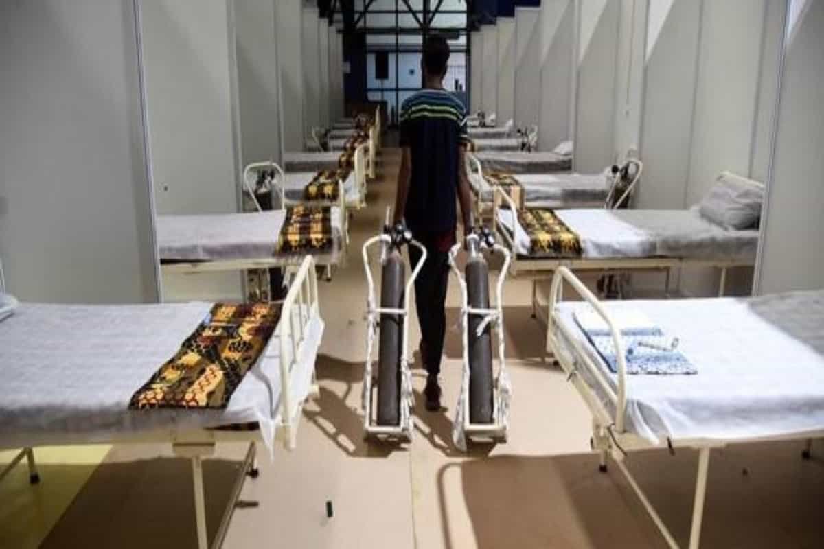 BREAKING NEWS :  Delhi HC says Centre should help Capital procure oxygen