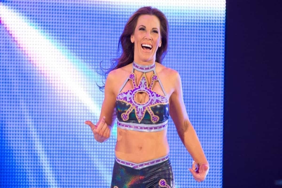 Mickie James messages to WWE Boss after receiving ‘trash Order’, Triple H & Stephanie McMahon apologies