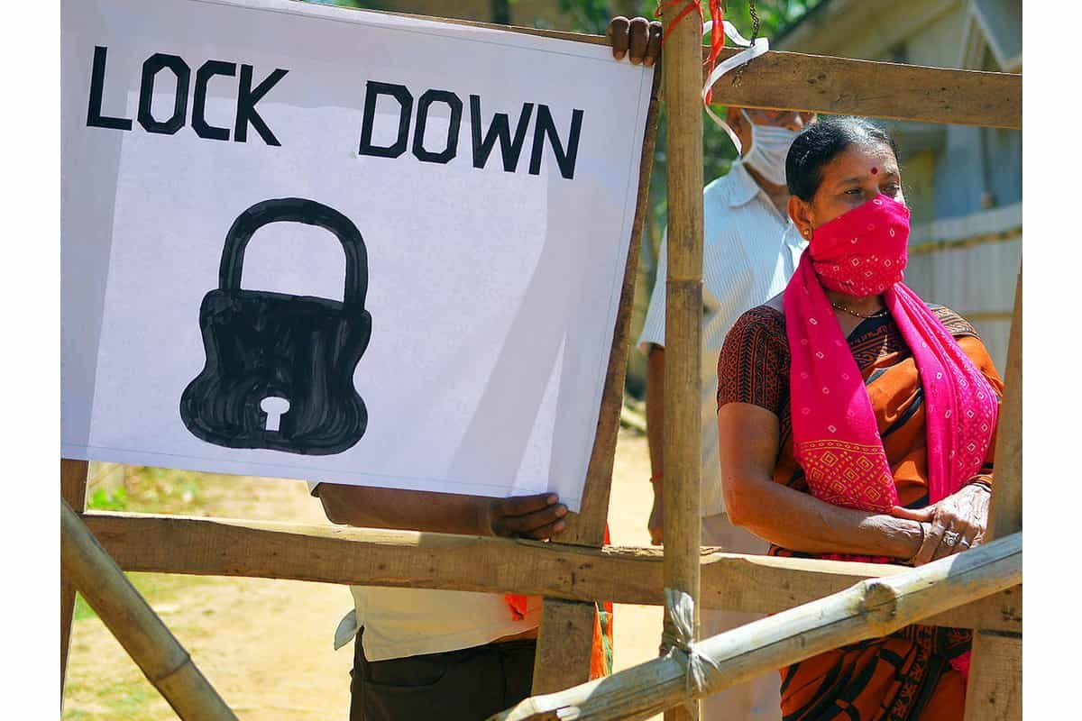 BREAKING NEWS : Karnataka govt announces 14-day lockdown, only essential services allowed