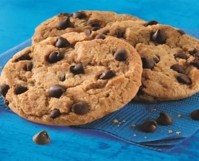 Recipe: Sink your teeth into healthy sweet treat today with cookie dough bars